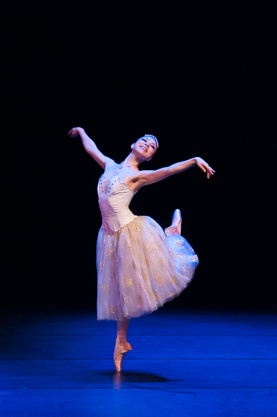 Ballerina Natsu Sawada as Cinderella